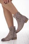 Beżowe ażurowe botki zamszowe Potocki 25-12558 kowbojki z dziurkami
