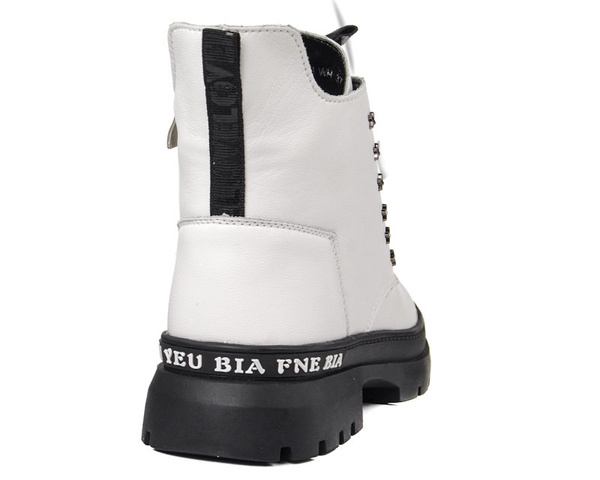 Botki damskie Filippo DBT3063/21 WH biały