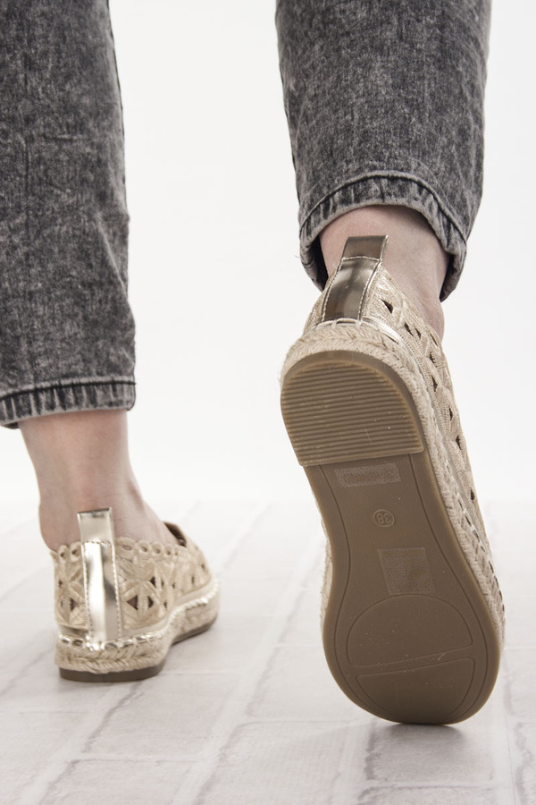 Espadryle damskie Potocki 16348GD złote materiałowe lekkie ażurowe 