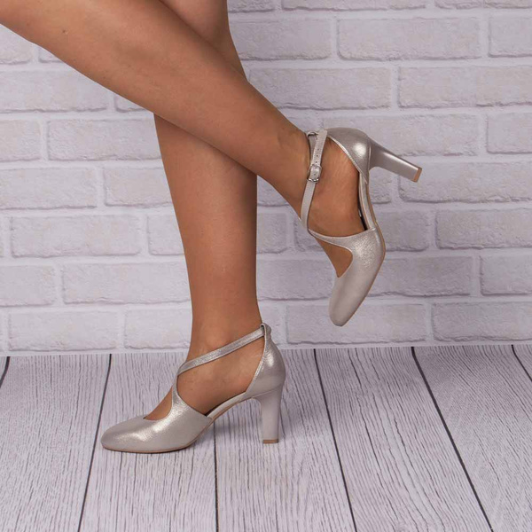 Złote sandałki skórzane Kotyl 7079 złoty ef buty taneczne damskie