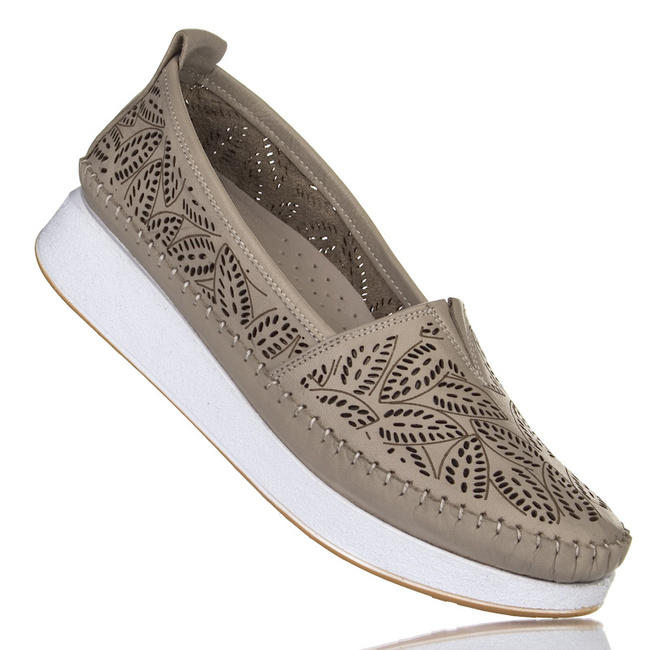 Beżowe mokasyny skórzane ażurowe Venezia N020LETAOBM125 damskie buty