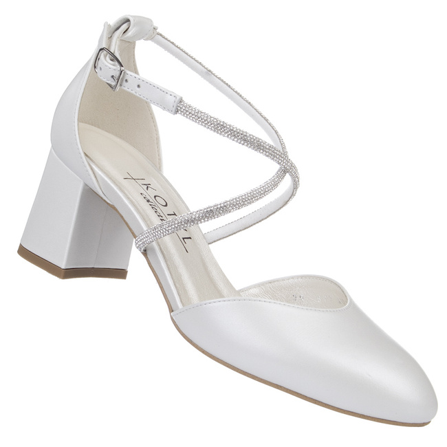 Białe czółenka damskie Kotyl 0677 biała lico skórzane buty ślubne