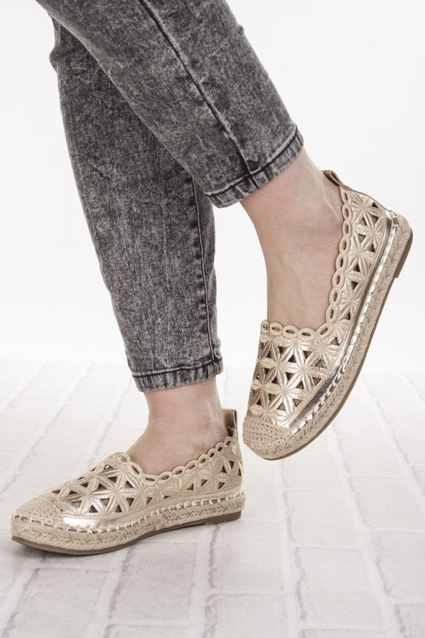 Espadryle damskie Potocki 16348GD złote materiałowe lekkie ażurowe 